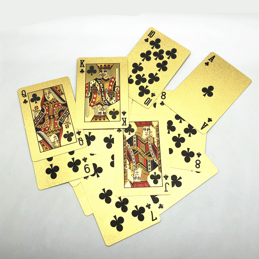 Jeu de cartes en or